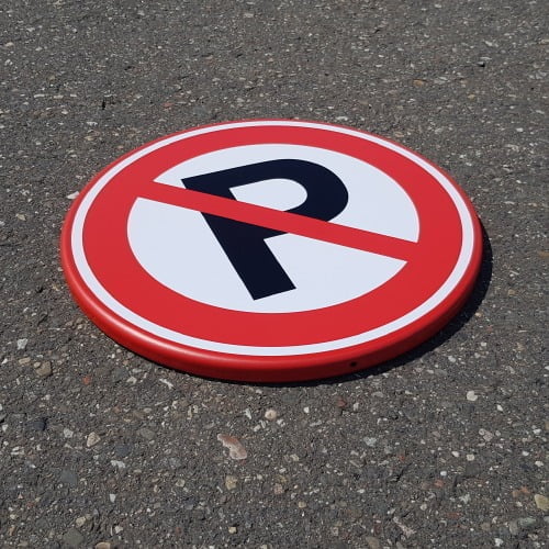 niet-parkerenbord-rond-grond
